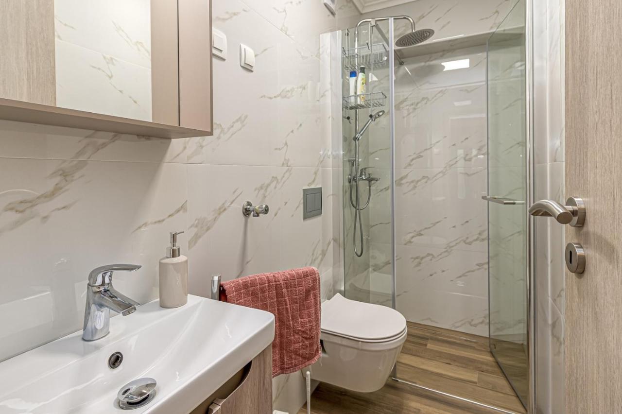 Apartment Flores Stari Pazin Luaran gambar